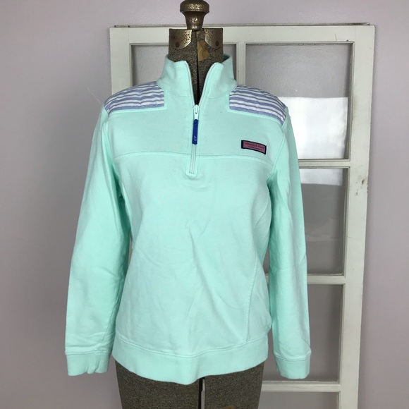 🐳Vineyard Vines resort stripe shep shirt!! - Picture 2 of 8